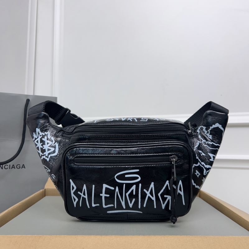 Ba*len*cia*ga waist & chest packs